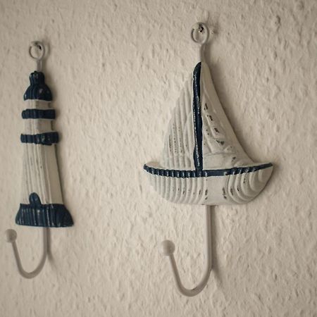 Ferienhaus Am Yachthafen ゼリン エクステリア 写真