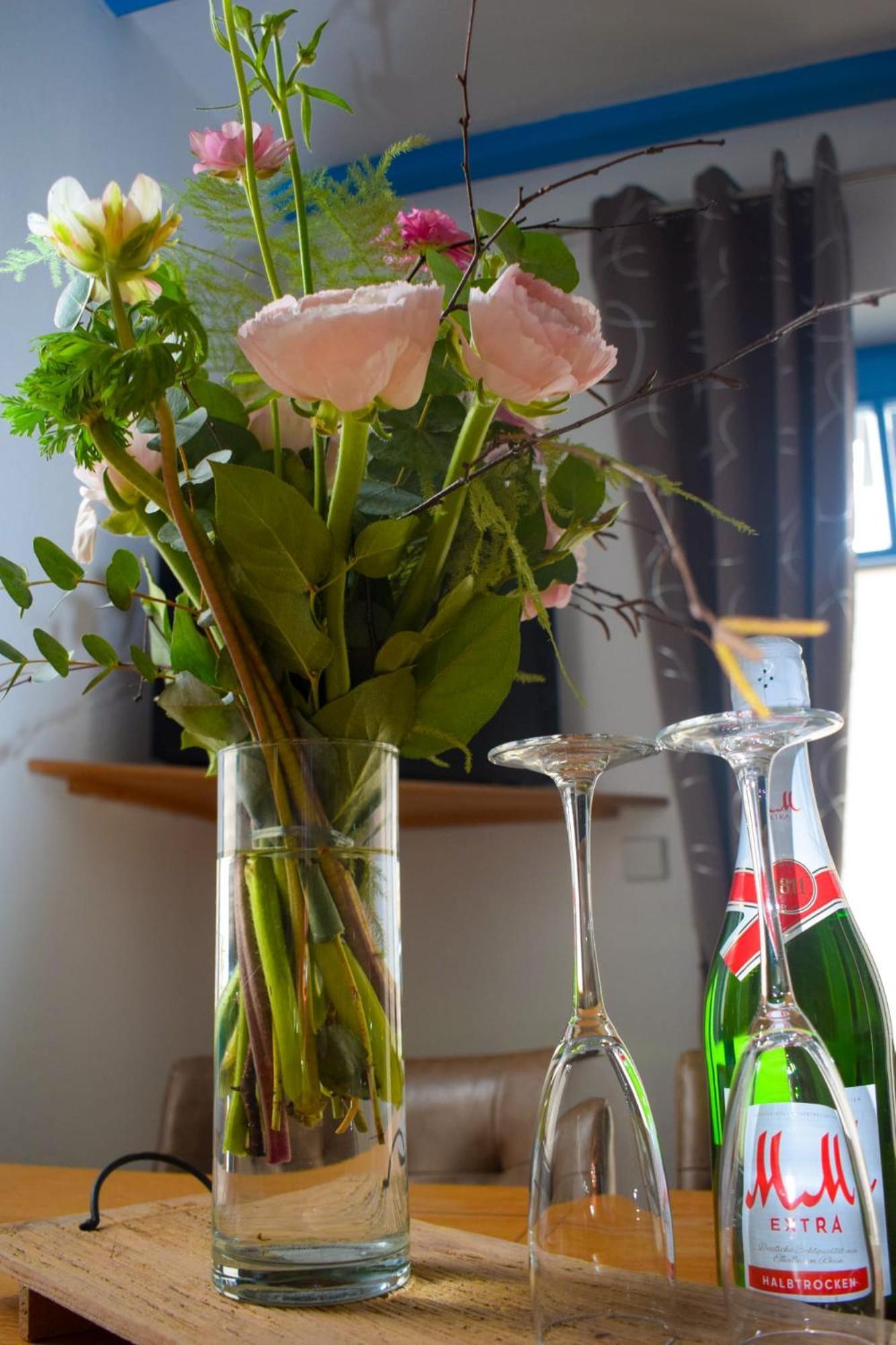 Ferienhaus Am Yachthafen ゼリン エクステリア 写真